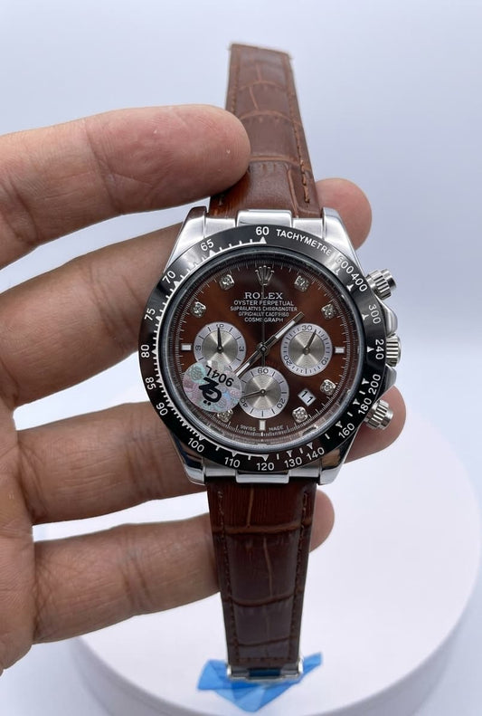Luxury-Inspired Silicone Strap Watch
